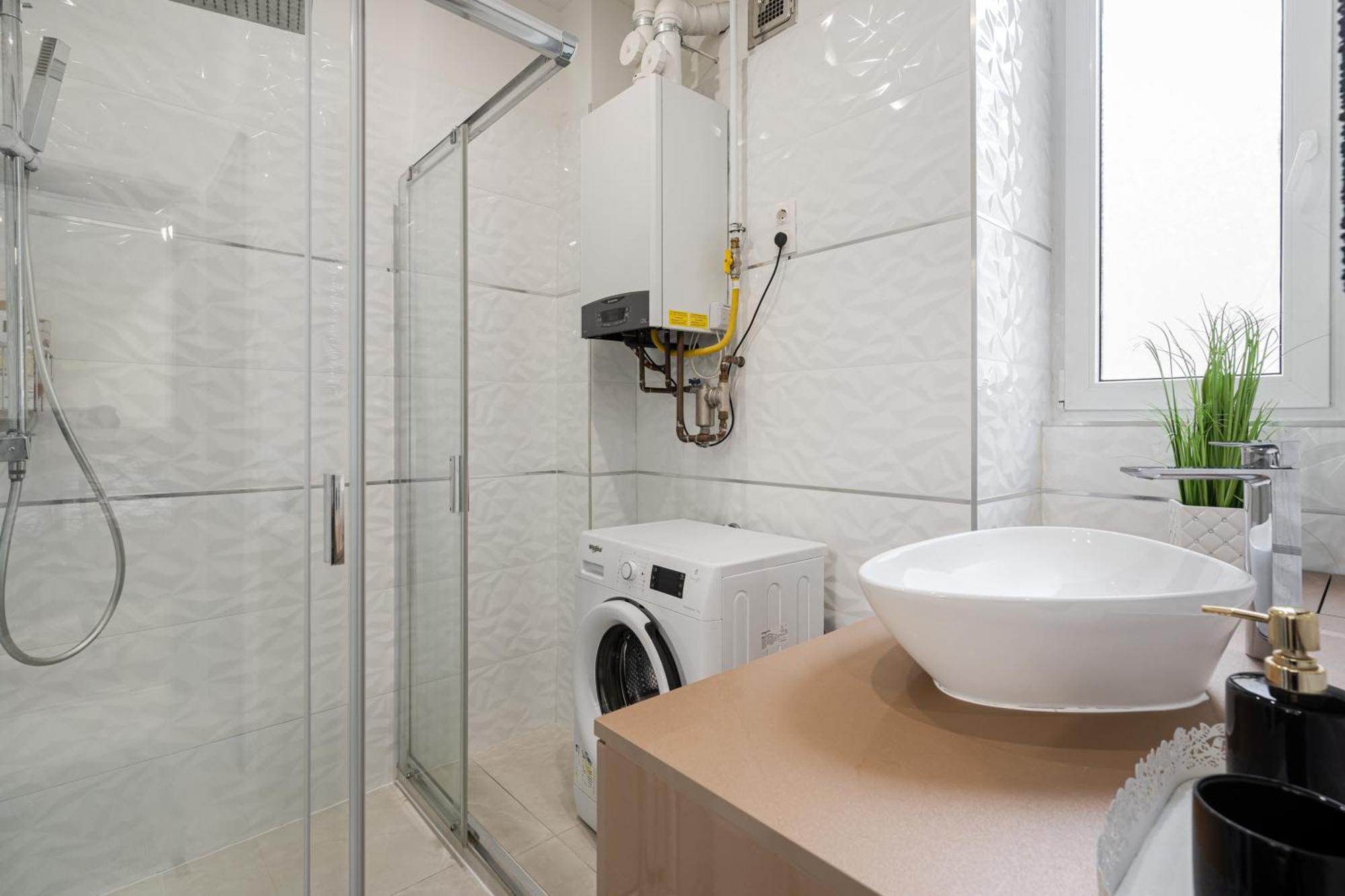 Centrum Opera Luxury Apartment With Free Garage Budapest Exteriör bild