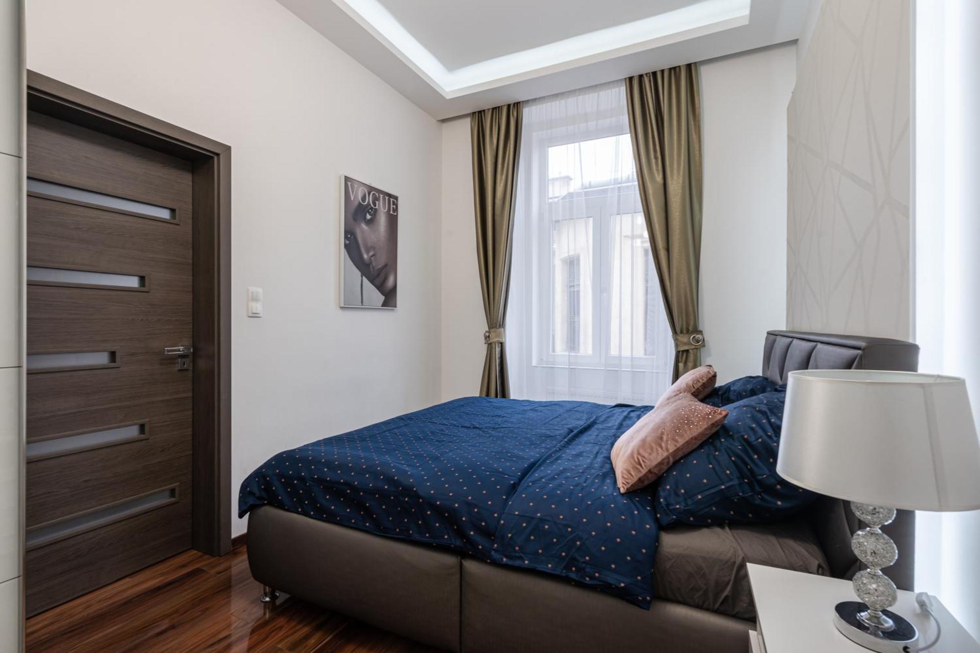Centrum Opera Luxury Apartment With Free Garage Budapest Exteriör bild